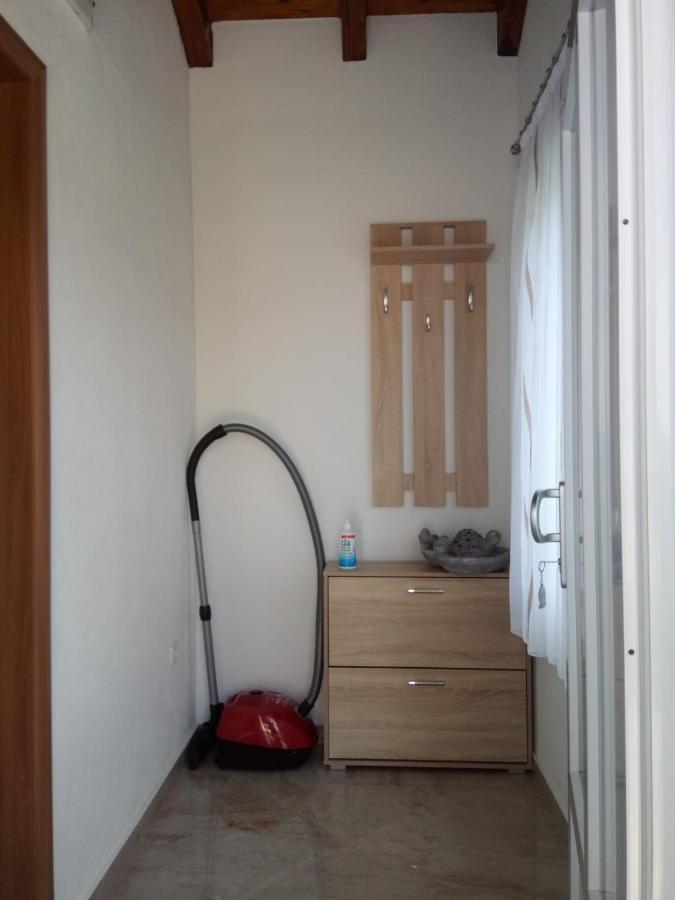 Apartman Karmen Gospić Exterior foto
