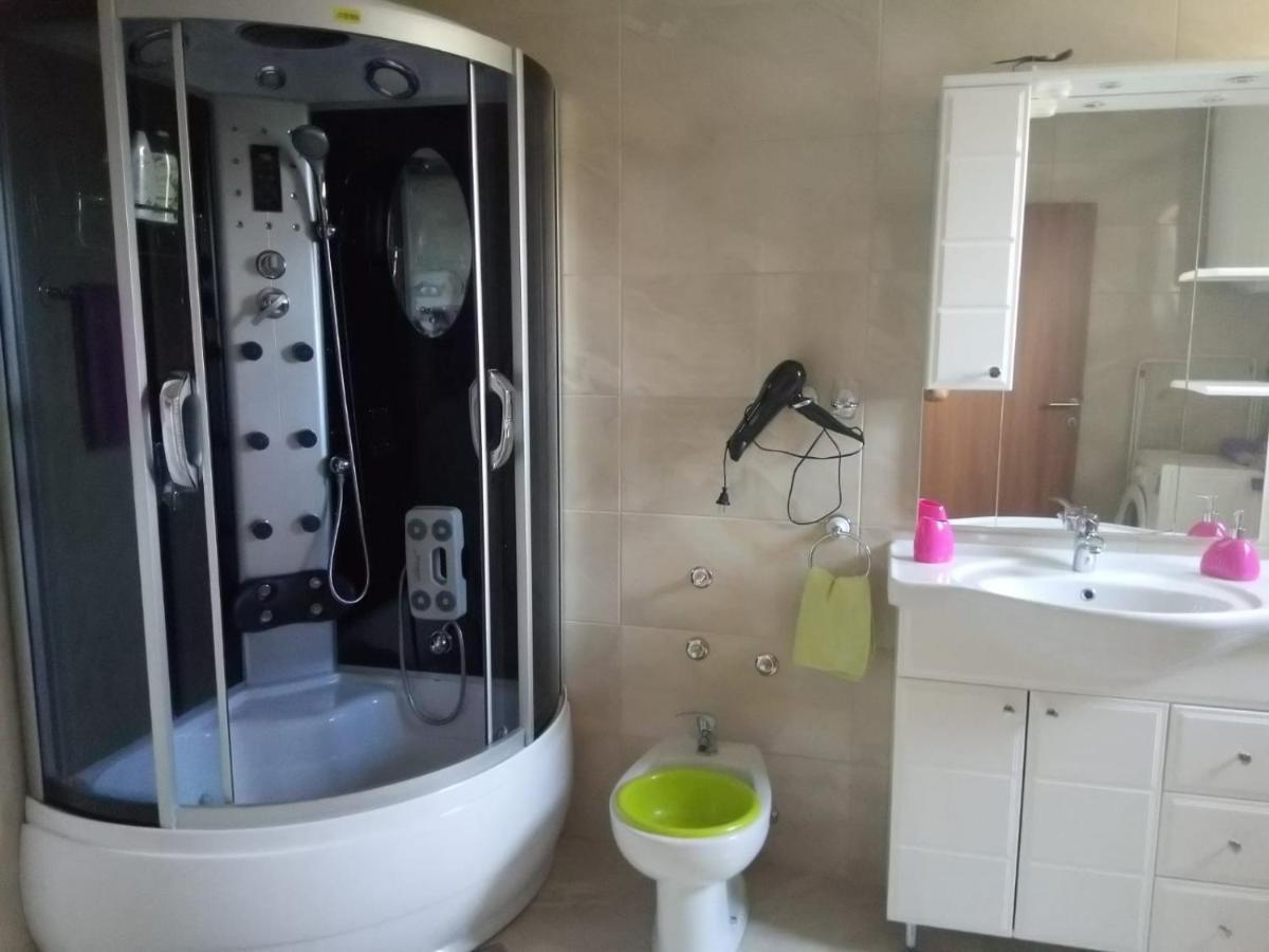 Apartman Karmen Gospić Exterior foto